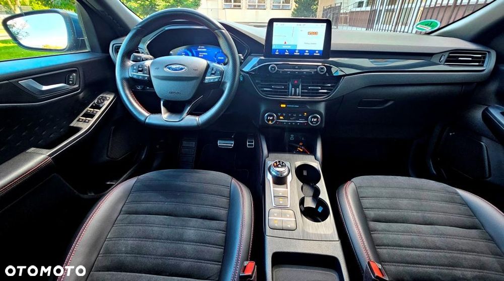 Ford Kuga 2.0 EcoBlue 4x4 ST-LINE X - 22