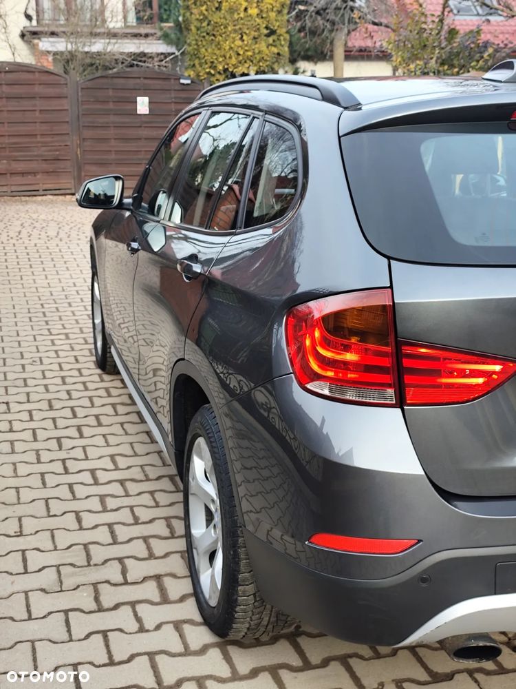 BMW X1 sDrive16d xLine - 22