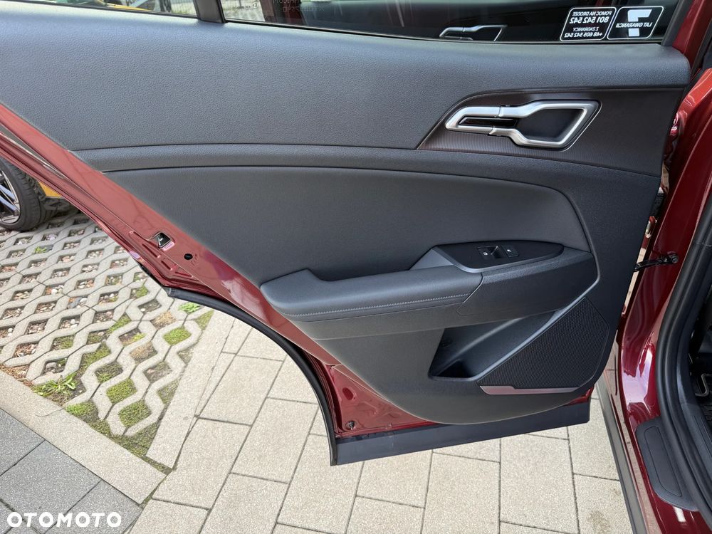 Kia Sportage 1.6 T-GDI HEV Black Edition 2WD - 20