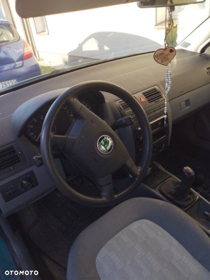Skoda Fabia - 6
