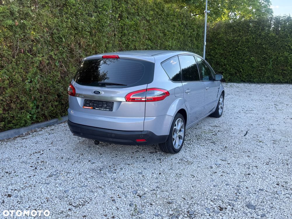 Ford S-Max - 4