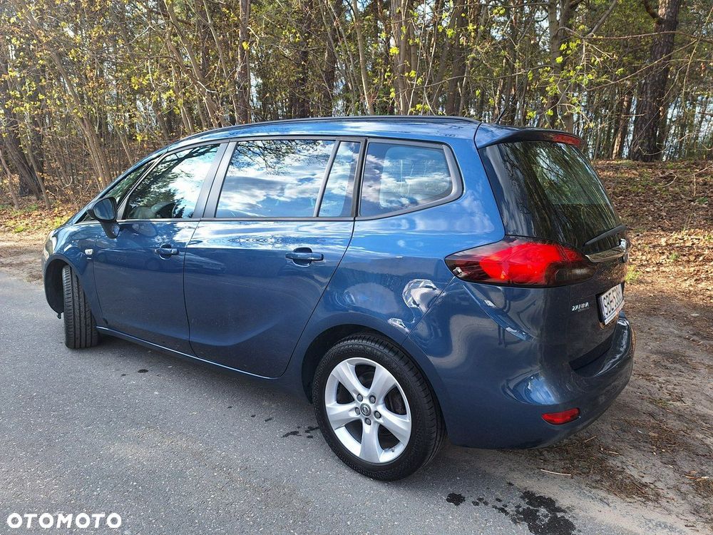 Opel Zafira - 3