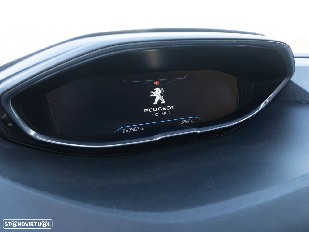 Peugeot 3008 1.6 BlueHDi Allure EAT6 - 12