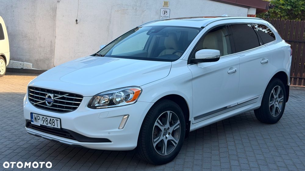 Volvo XC 60 T6 AWD Geartronic Summum - 1