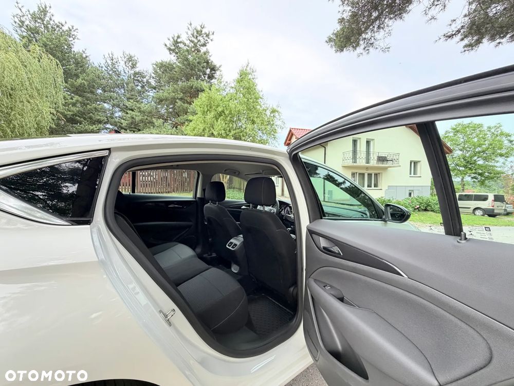 Opel Insignia 2.0 CDTI Business Elegance S&S - 29