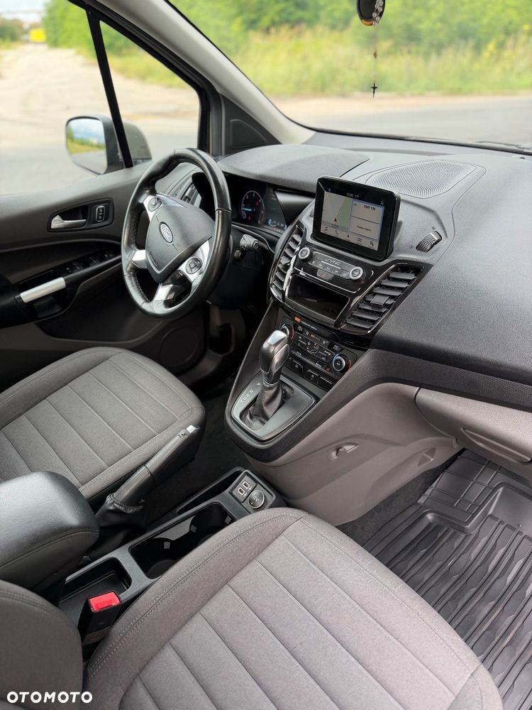 Ford Tourneo Connect Grand - 14