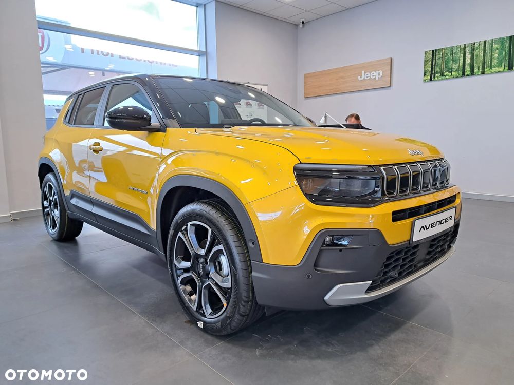 Jeep Avenger 1.2 T3 mHEV Summit FWD eDCT6