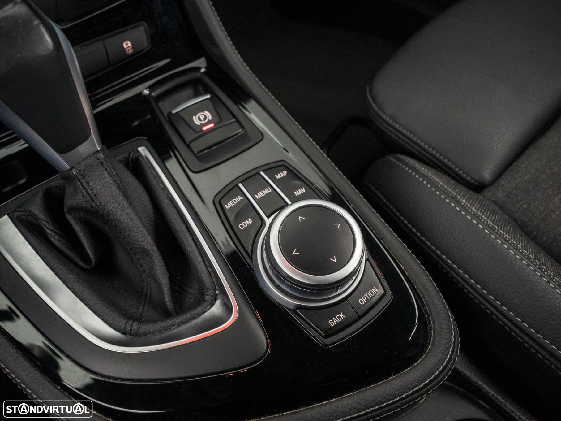 BMW 225xe Active Tourer Line Sport - 27