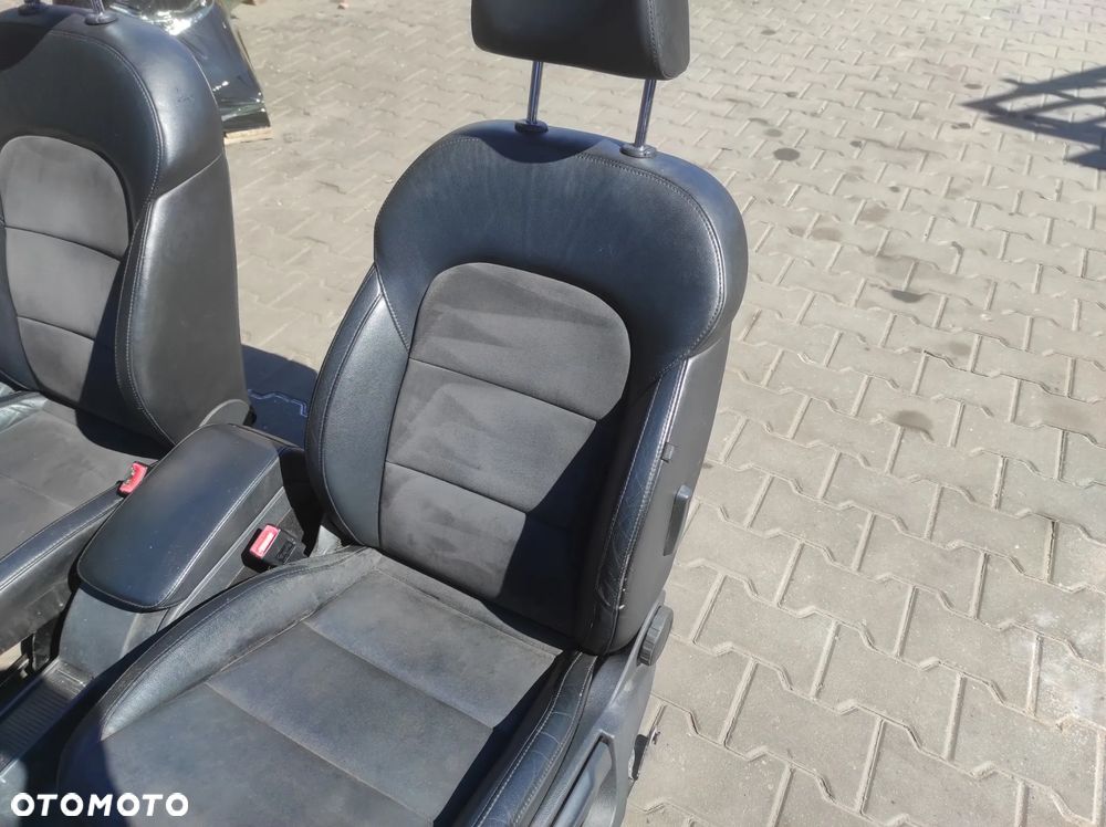 SKODA SUPERB 2 KOMBI FOTELE FOTEL TAPICERKA SIEDZENIA KOMPLET PRZÓD KANAPA BOCZKI SKÓRA SKÓRZANE BOCZKI BOCZEK PODŁOKIETNIK ALCANTARA WYSYŁKA !!!! - 18
