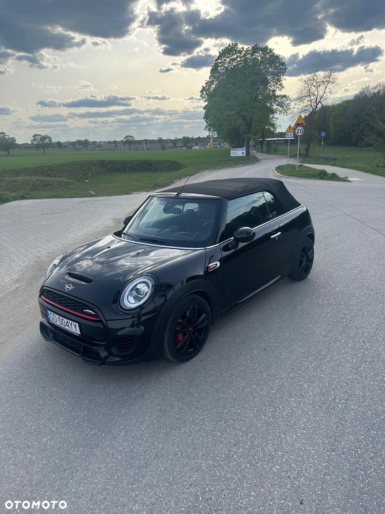 MINI John Cooper Works - 2