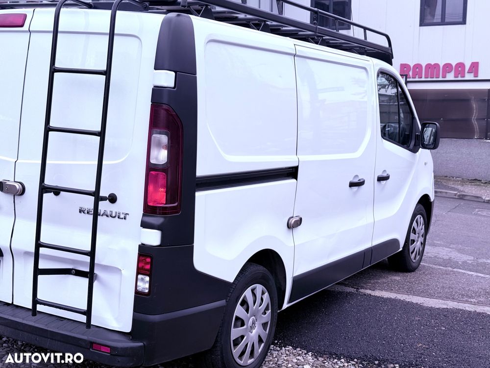 Renault Trafic - 9