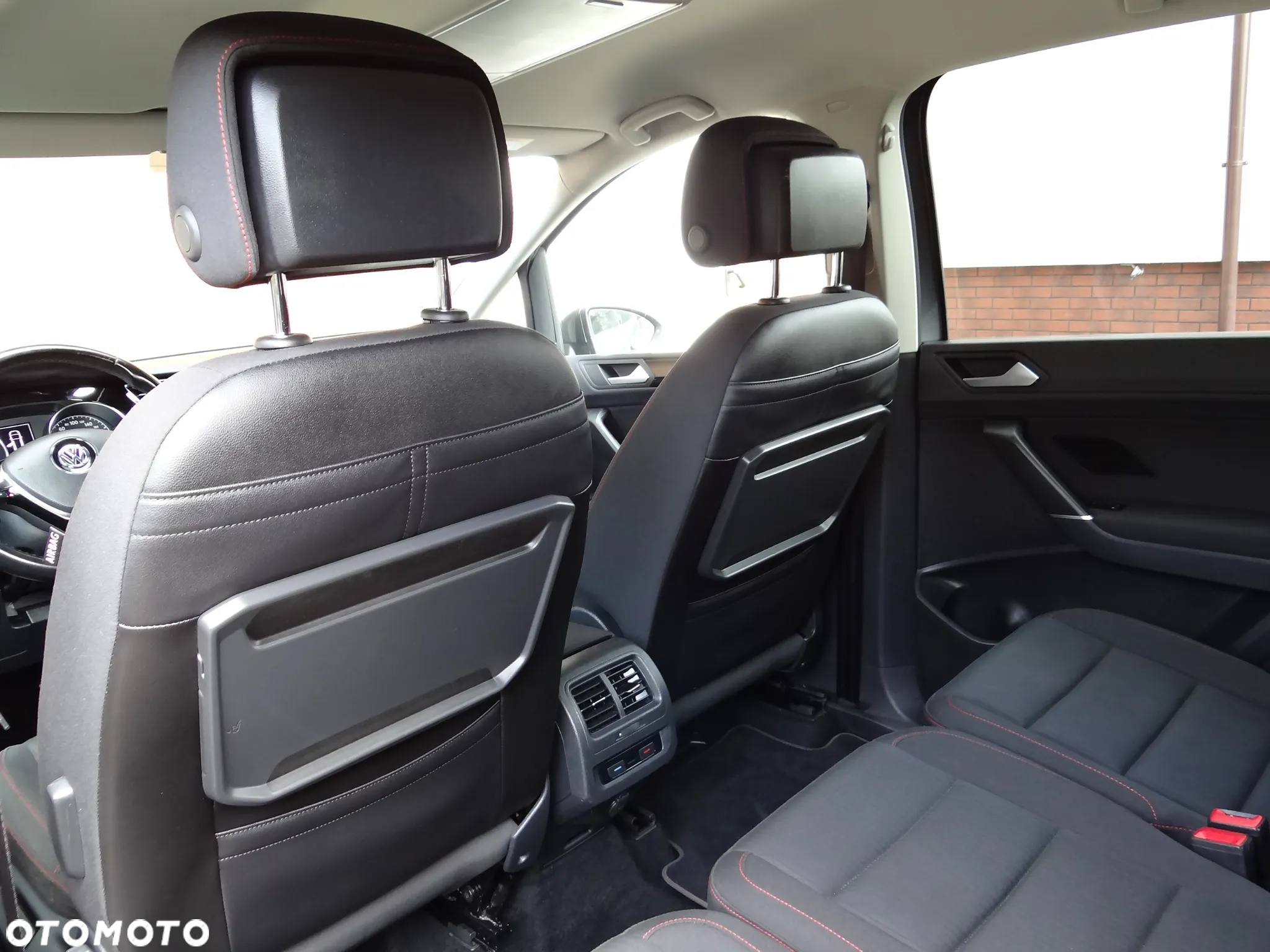 Volkswagen Touran 1.4 TSI (BlueMotion Technology) DSG SOUND - 13