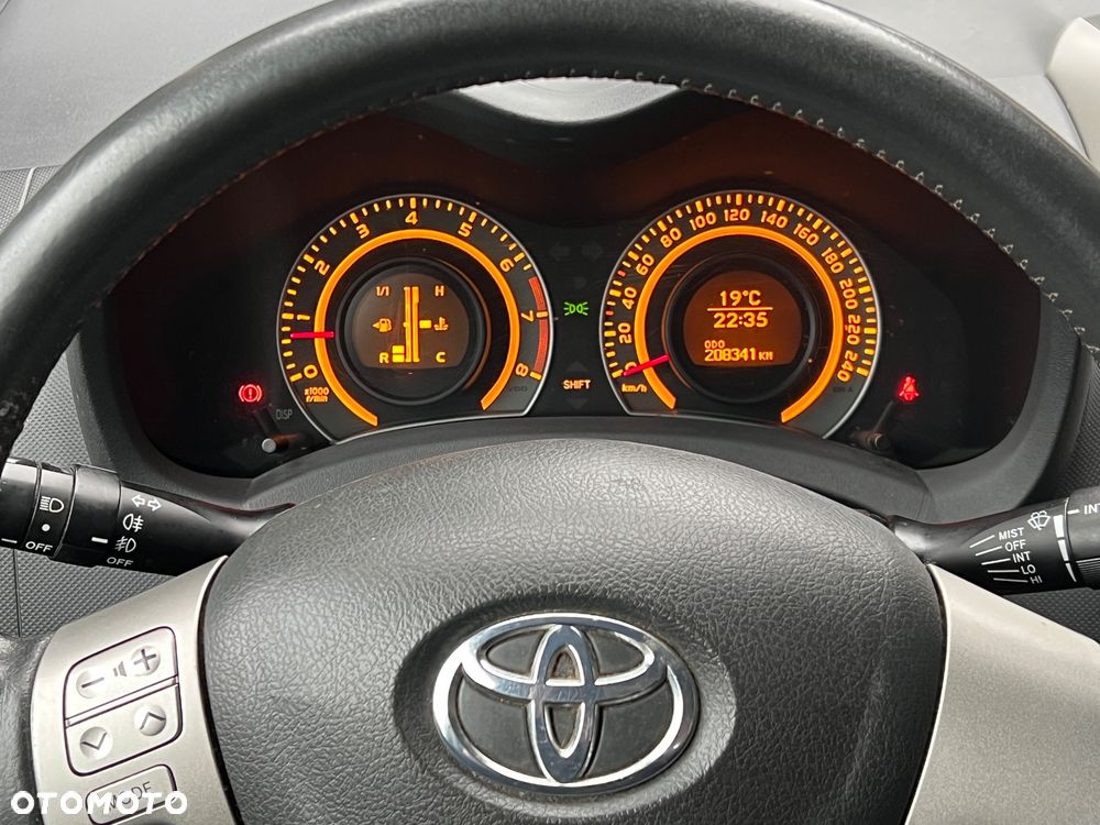 Toyota Auris 1.6 VVT-i Premium - 19