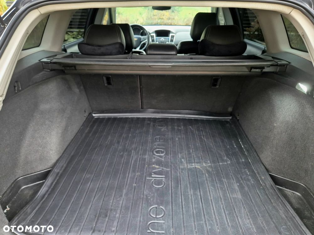 Chevrolet Cruze Station Wagon 1.4T LTZ - 16
