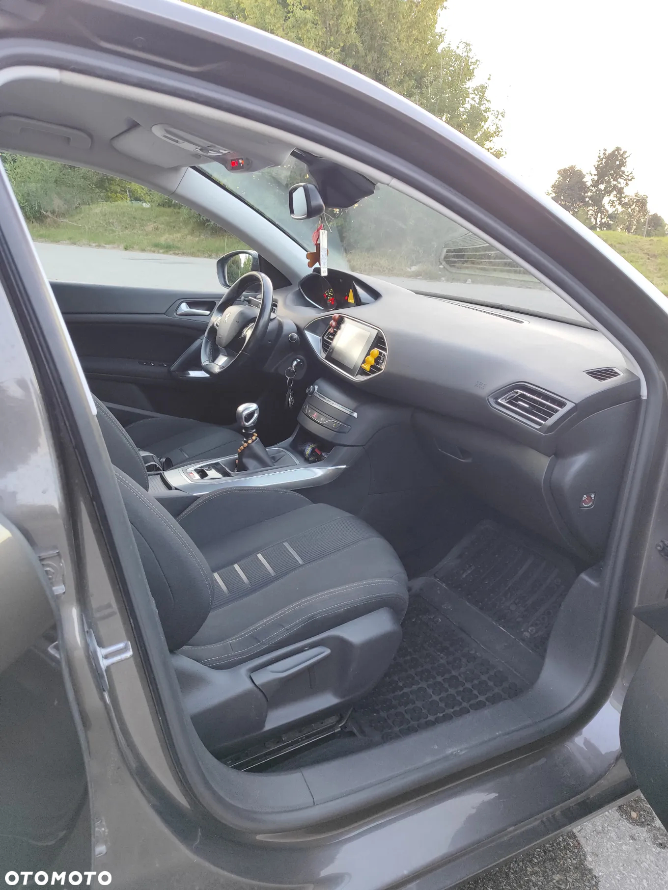 Peugeot 308 SW 2.0 Blue HDi Allure S&S - 6