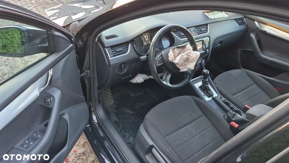 Skoda Octavia 1.4 TSI Elegance DSG - 9