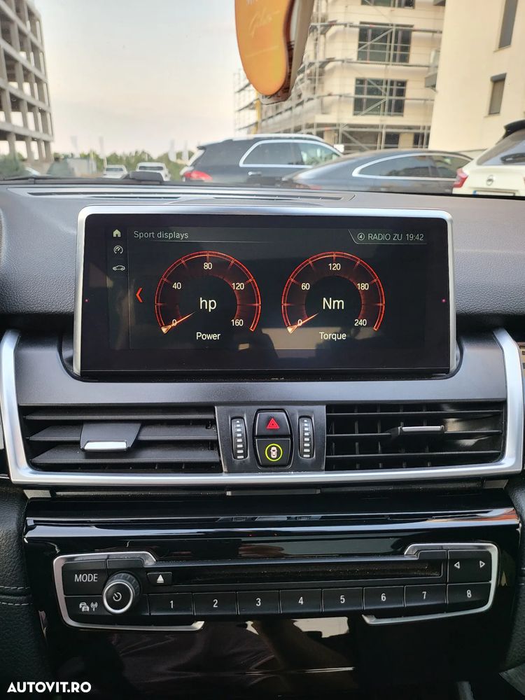 BMW Seria 2 218i AT Sport Line - 23