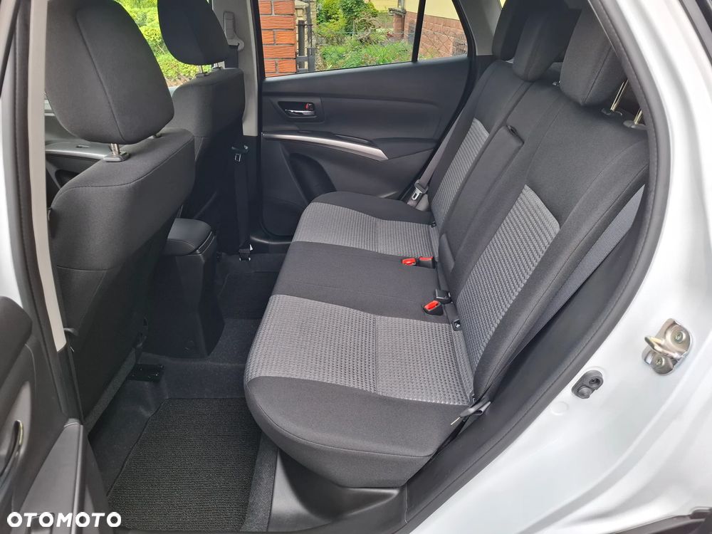 Suzuki S-Cross 1.4 SHVS Premium SP - 28