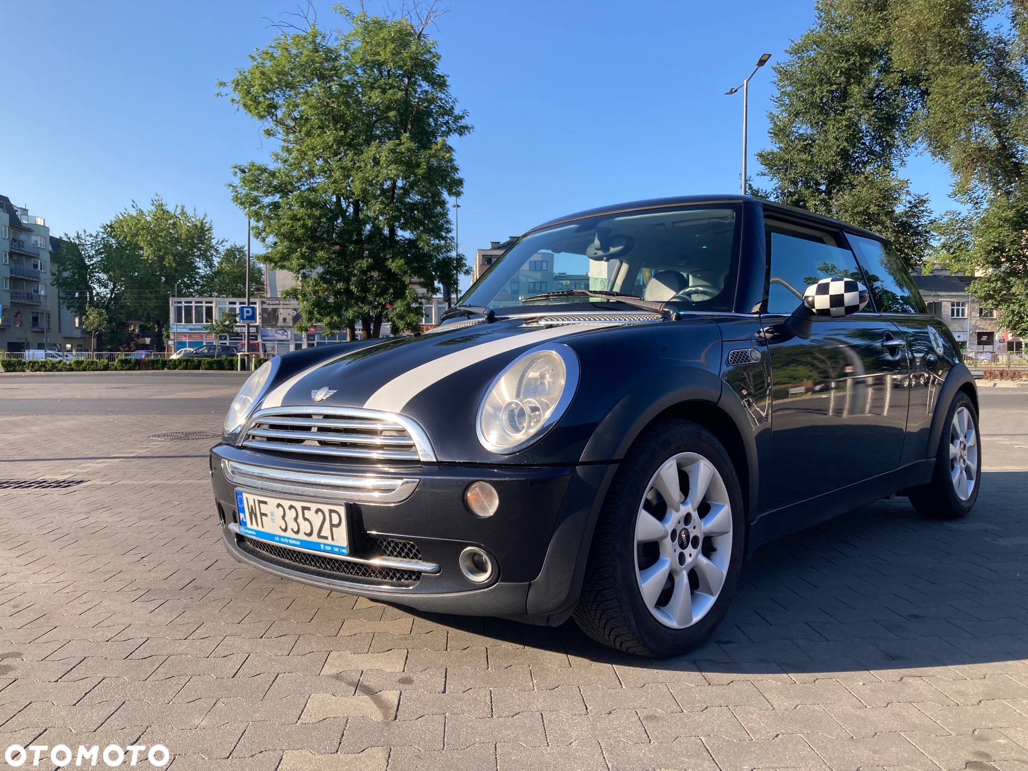 MINI Cooper Standard - 18
