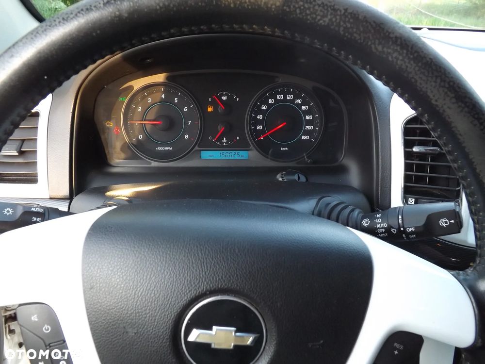 Chevrolet Captiva 2.4 2WD LT - 10