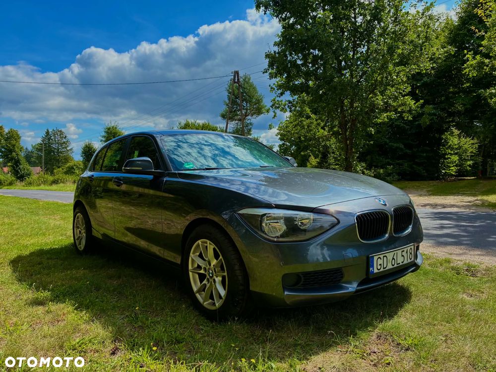 BMW Seria 1 116i - 11