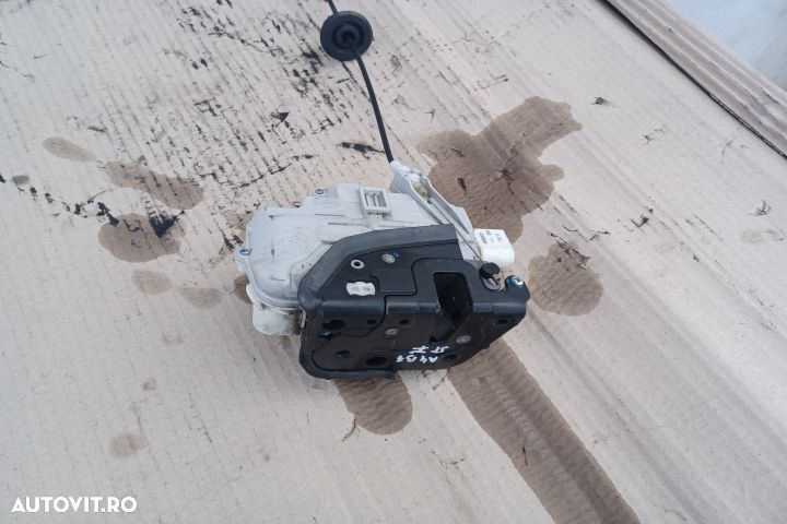 BROASCA STANGA FATA Audi A4 B7 [2004 - 2008] - 2