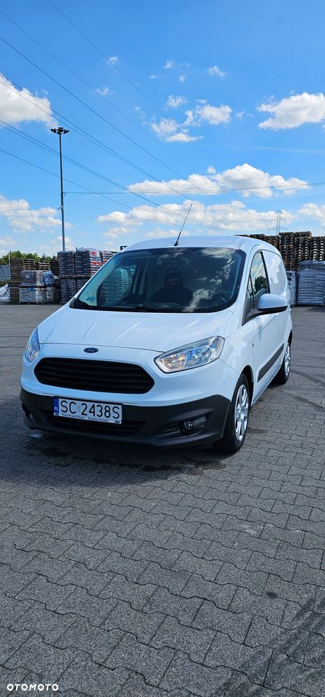 Ford Transit courier - 1
