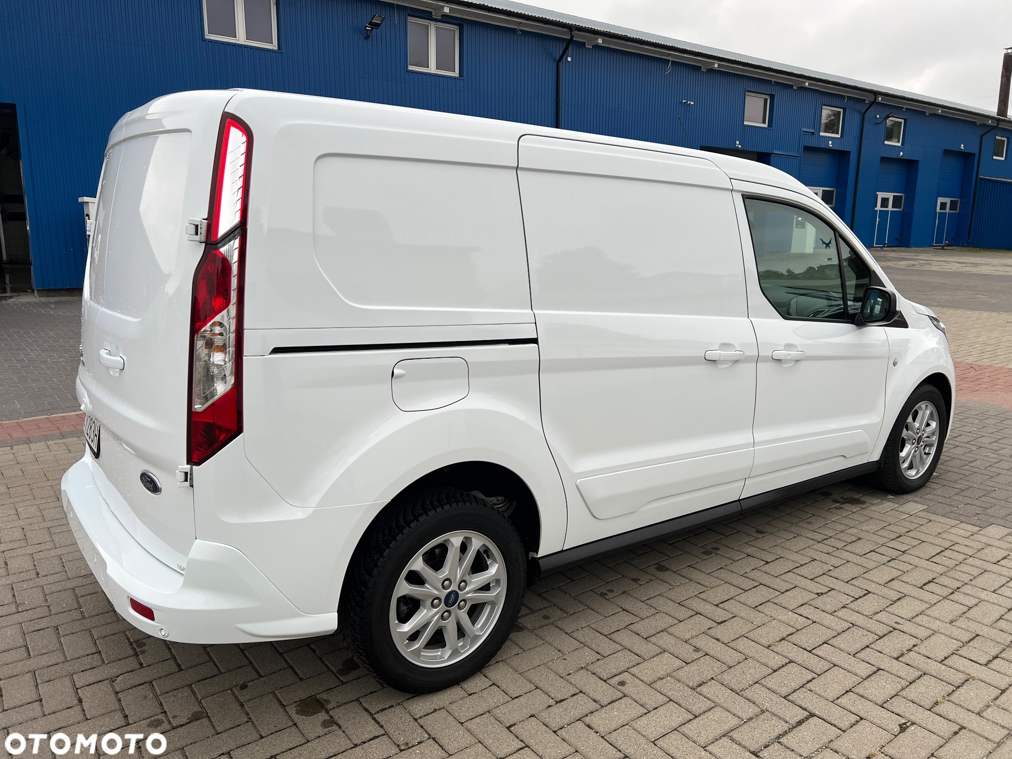 Ford Transit Connect - 3