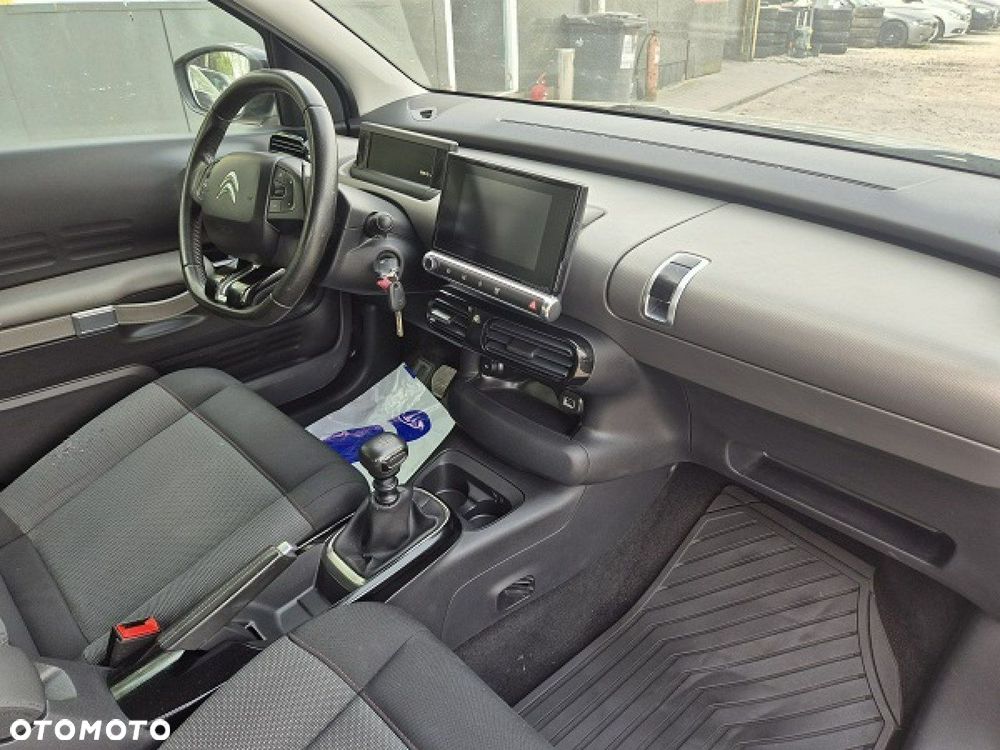 Citroën C4 Cactus - 12