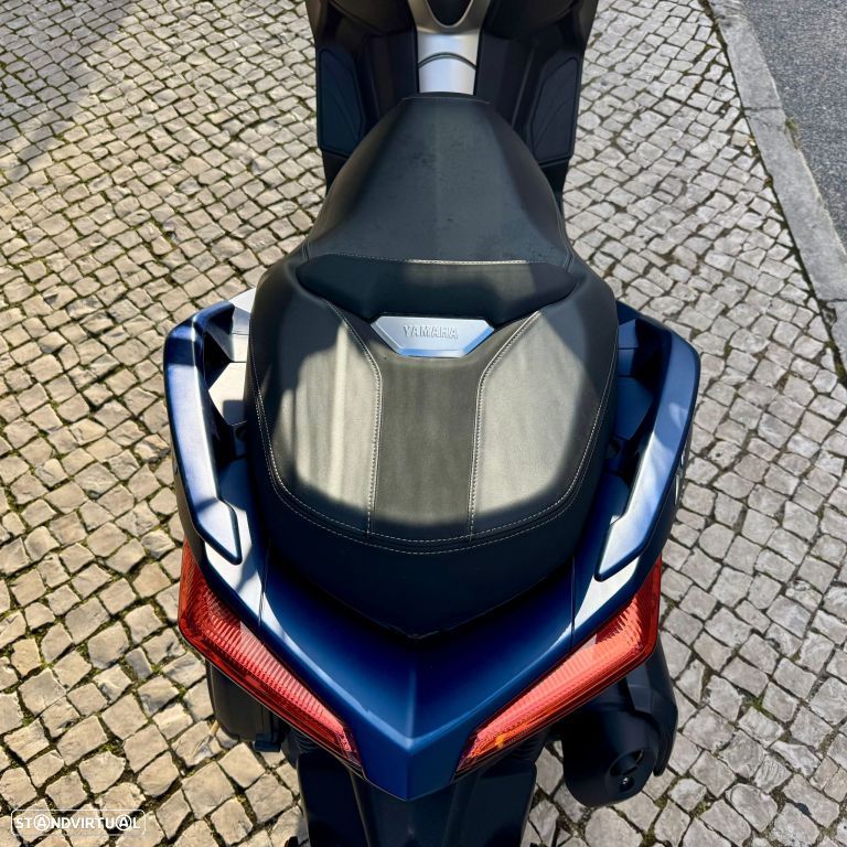 Yamaha X-Max 300 - 18