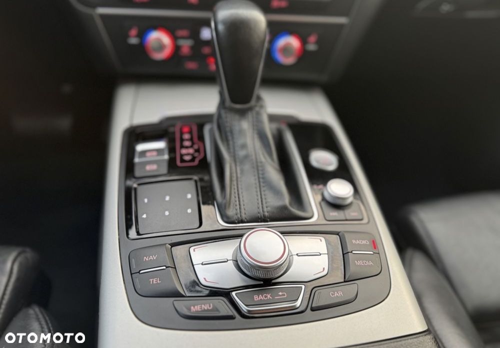 Audi A6 Avant 3.0 TDI Quattro S tronic - 25