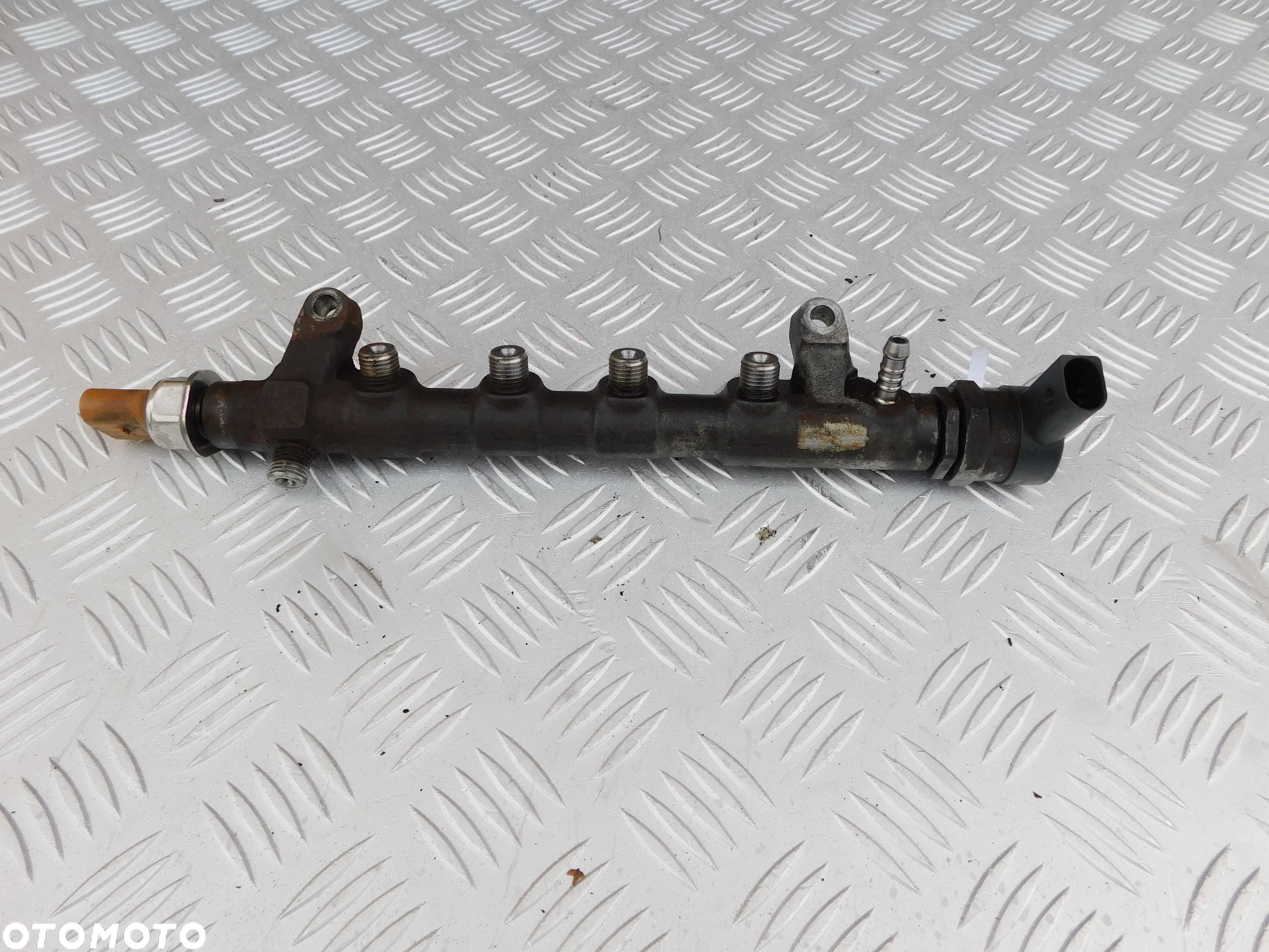VW Crafter 2.0 listwa paliwowa kompletna + czujniki ciśnienia OEM - 1