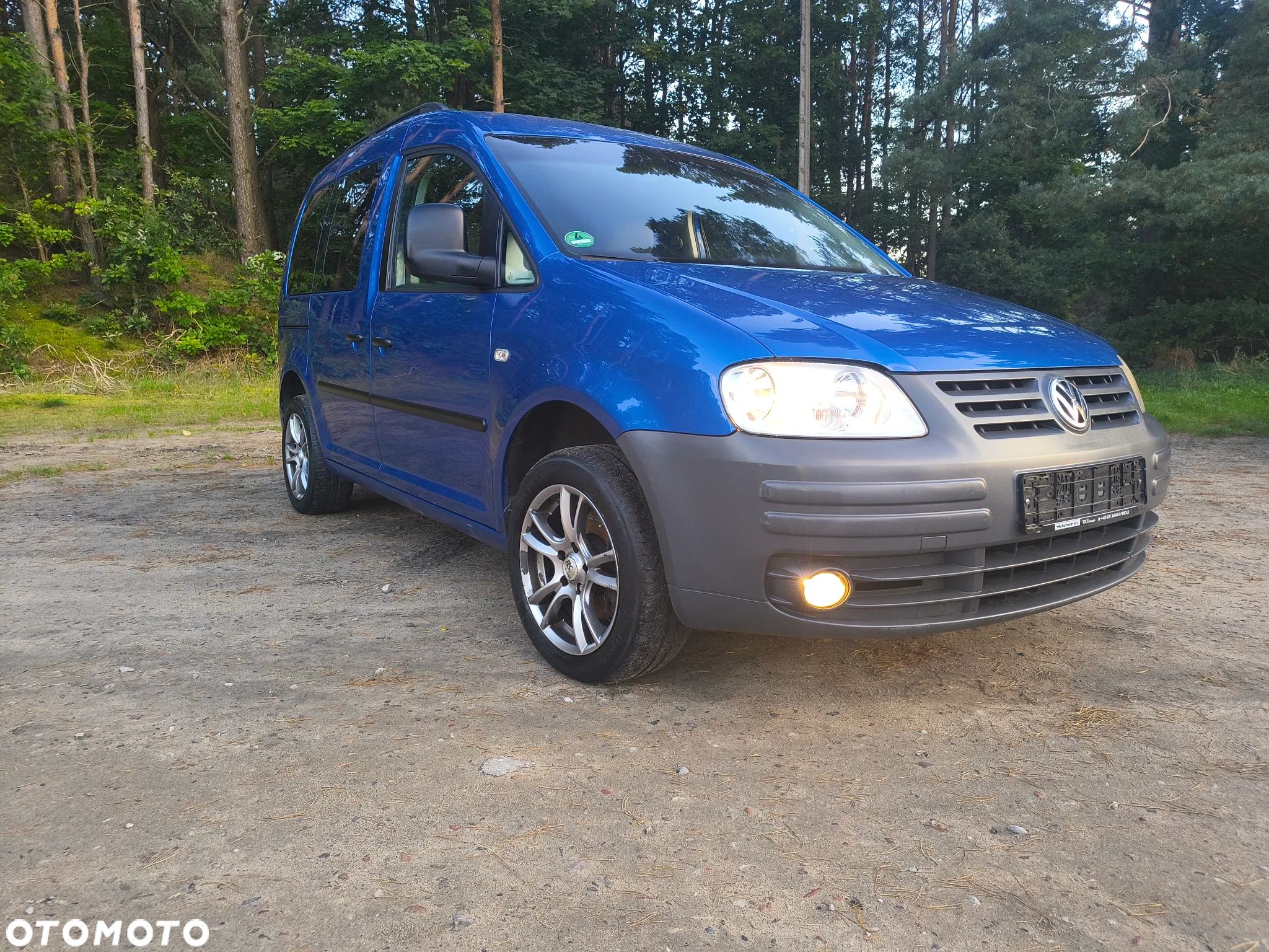 Volkswagen Caddy 1.6 Familie (7-Si.) - 1