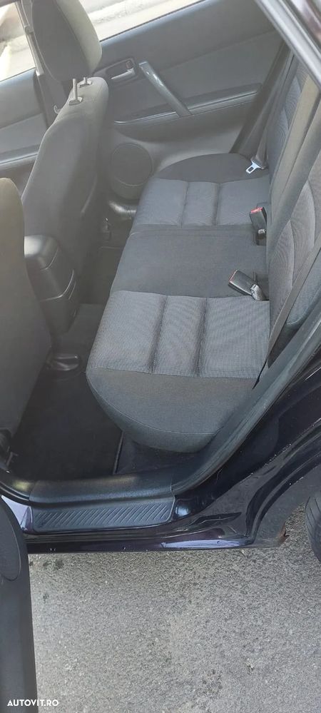 Mazda 6 Sport Kombi 2.0 CD DPF Active - 13