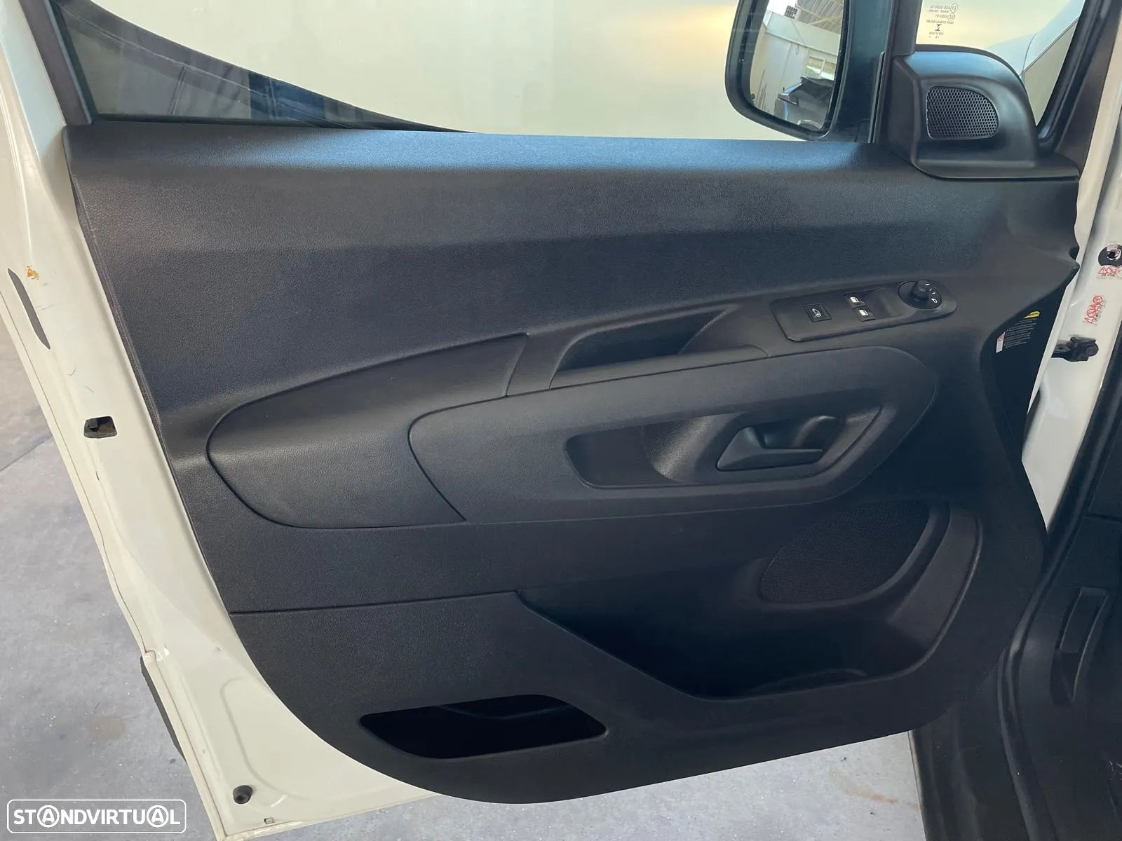 Citroën Berlingo 1.6 BlueHDI 3LUG c/IVA Dedutível - 20