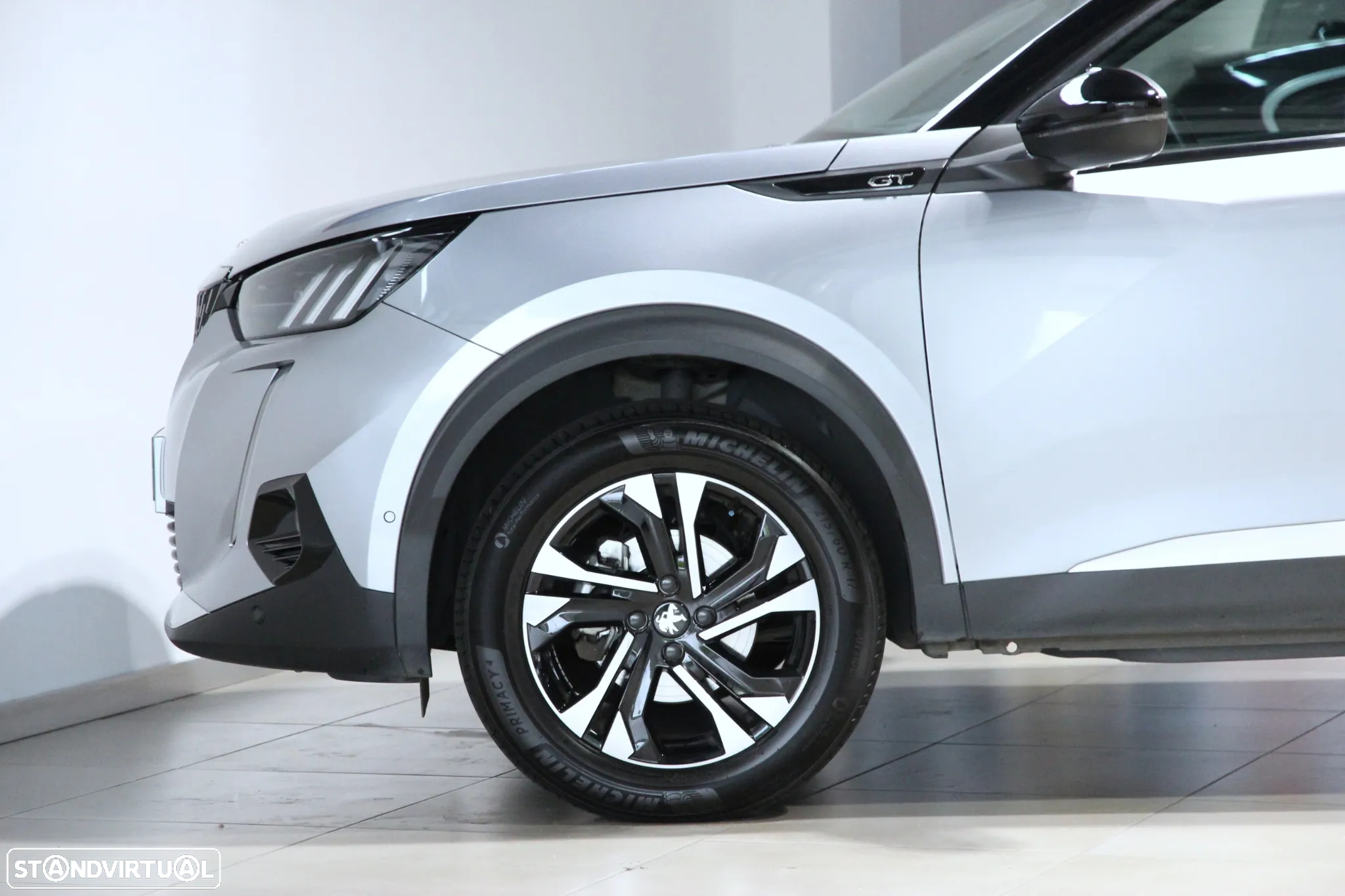 Peugeot 2008 1.2 PureTech GT - 7