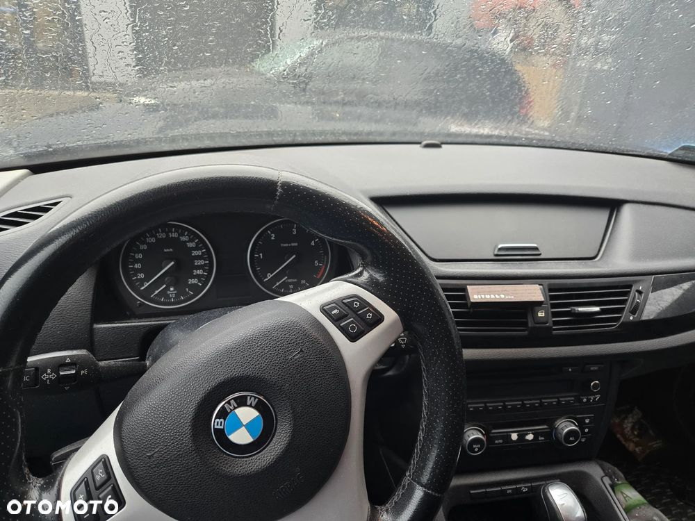 BMW X1 - 3