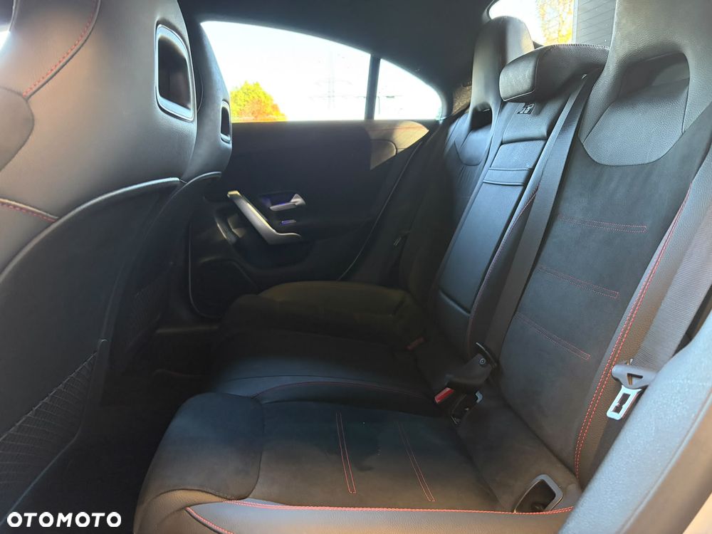Mercedes-Benz CLA 200 AMG Line 7G-DCT - 18