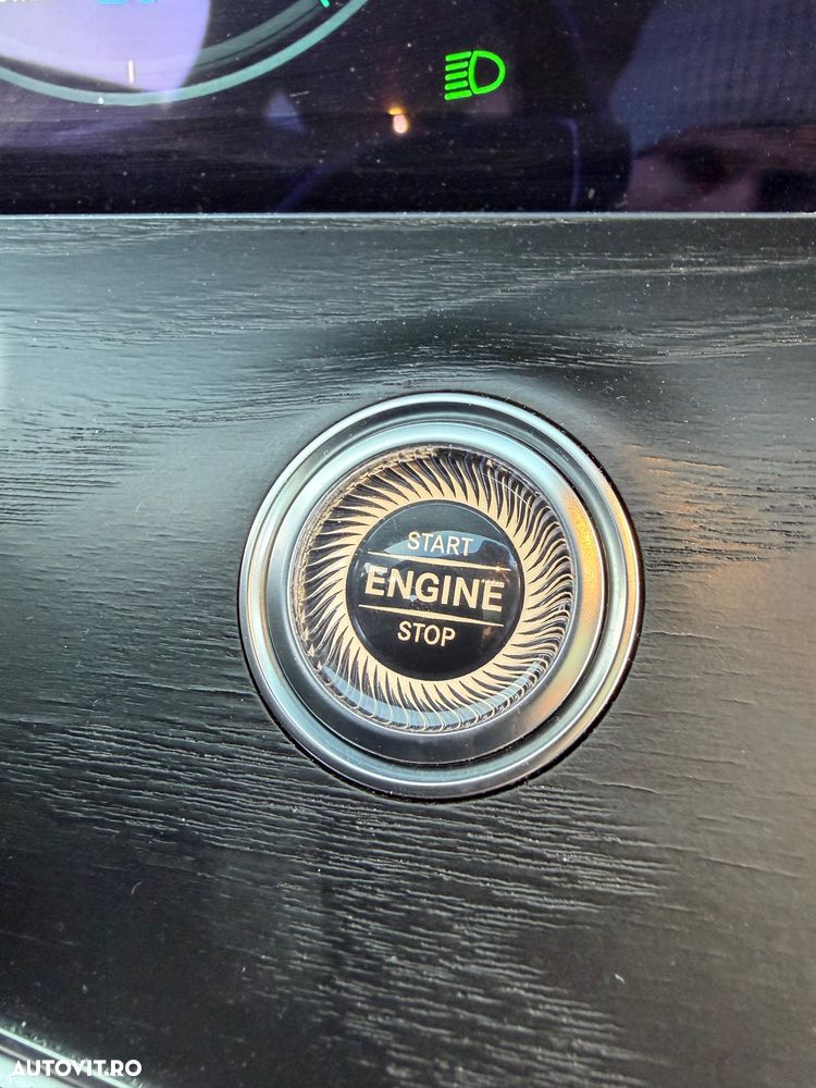 Mercedes-Benz E 200 9G-TRONIC - 16