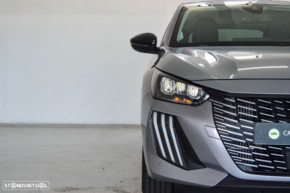Peugeot 208 1.2 Hybrid Allure e-DCS6 - 22