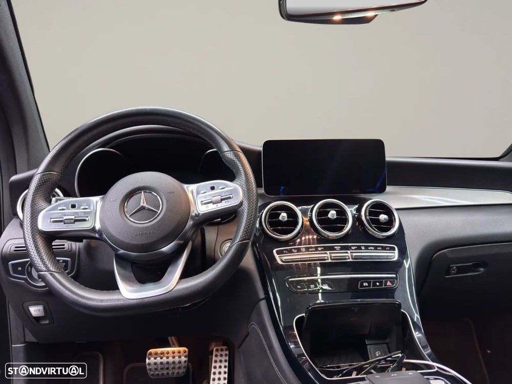 Mercedes-Benz GLC 300 e Coupé 4Matic - 12
