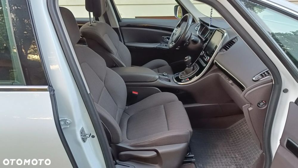 Renault Espace 1.6 dCi Energy Life 7os - 40