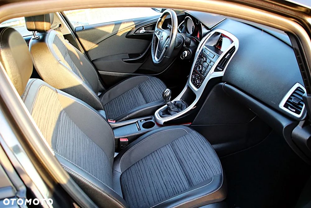 Opel Astra 1.4 Turbo Active - 22