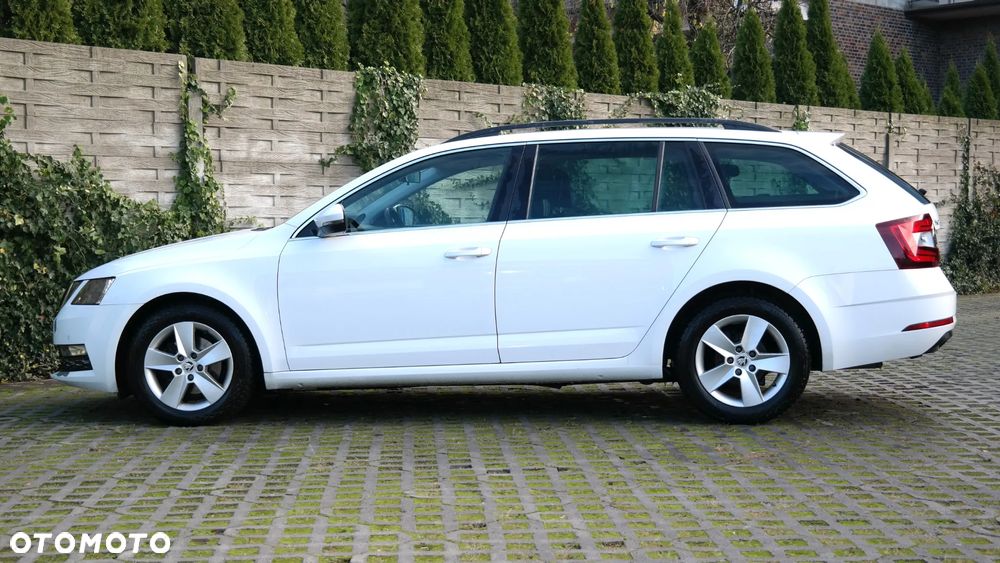 Skoda Octavia 1.4 TSI Ambition - 25