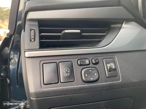 Toyota Avensis Touring Sports 1.6 D-4D Luxury+GPS - 17