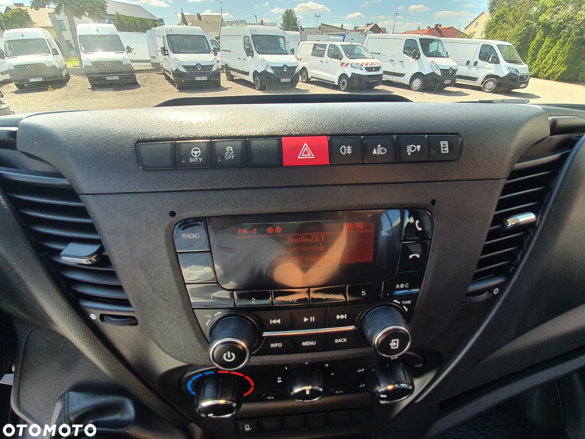 Iveco DAILY 35C16 C 16 - 30