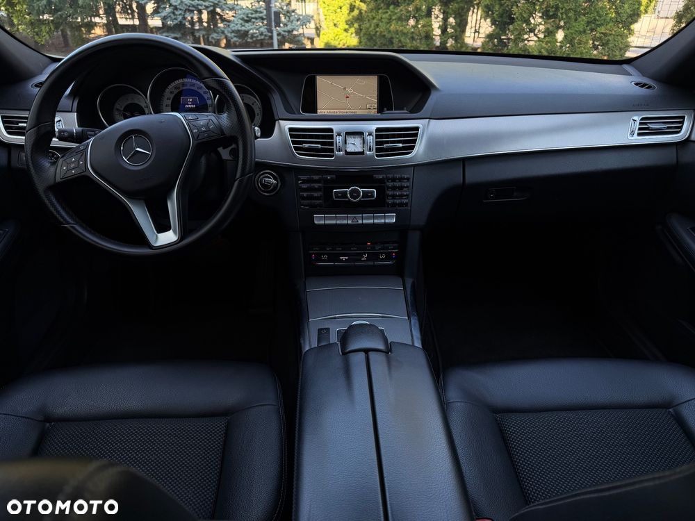 Mercedes-Benz Klasa E 220 CDI Automatik Avantgarde - 30