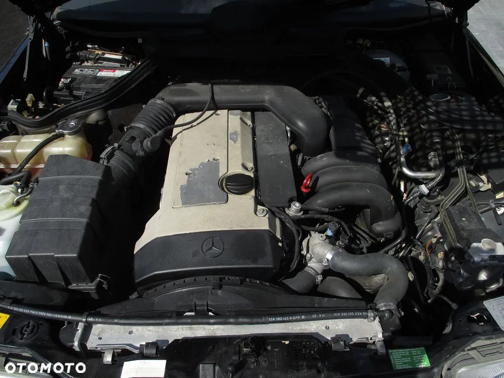 Mercedes-Benz W124 (1984-1993) - 12