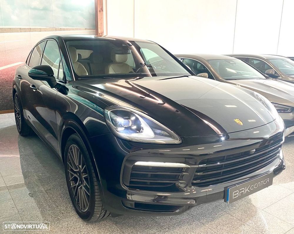 Porsche Cayenne Coupé E-Hybrid - 3