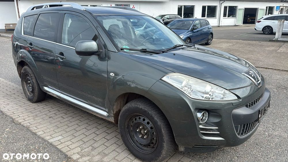 Peugeot 4007 - 2